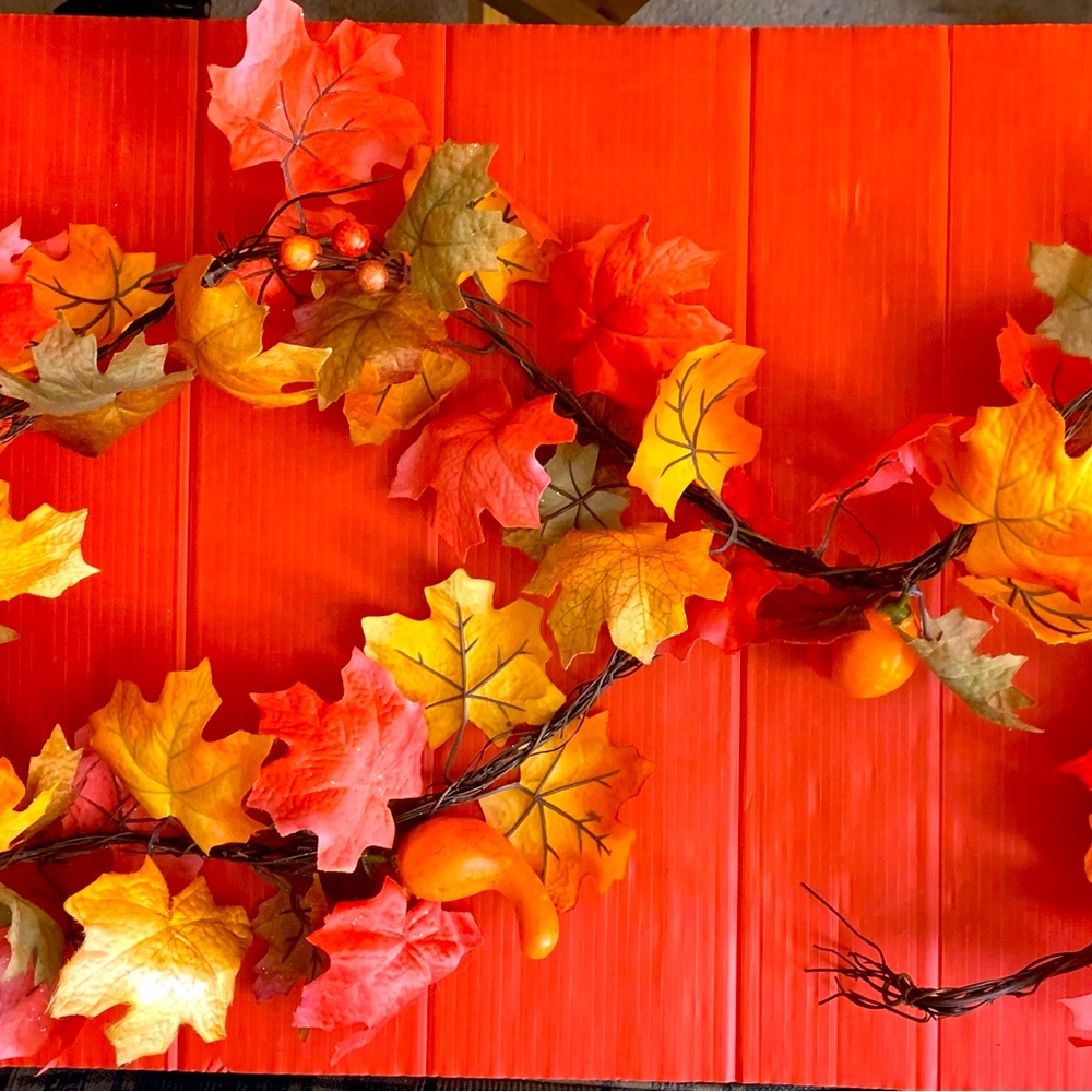 64” Vintage Maple Glitter/Sparkle Garland w/ Pumpkins Cranberries & Gourds